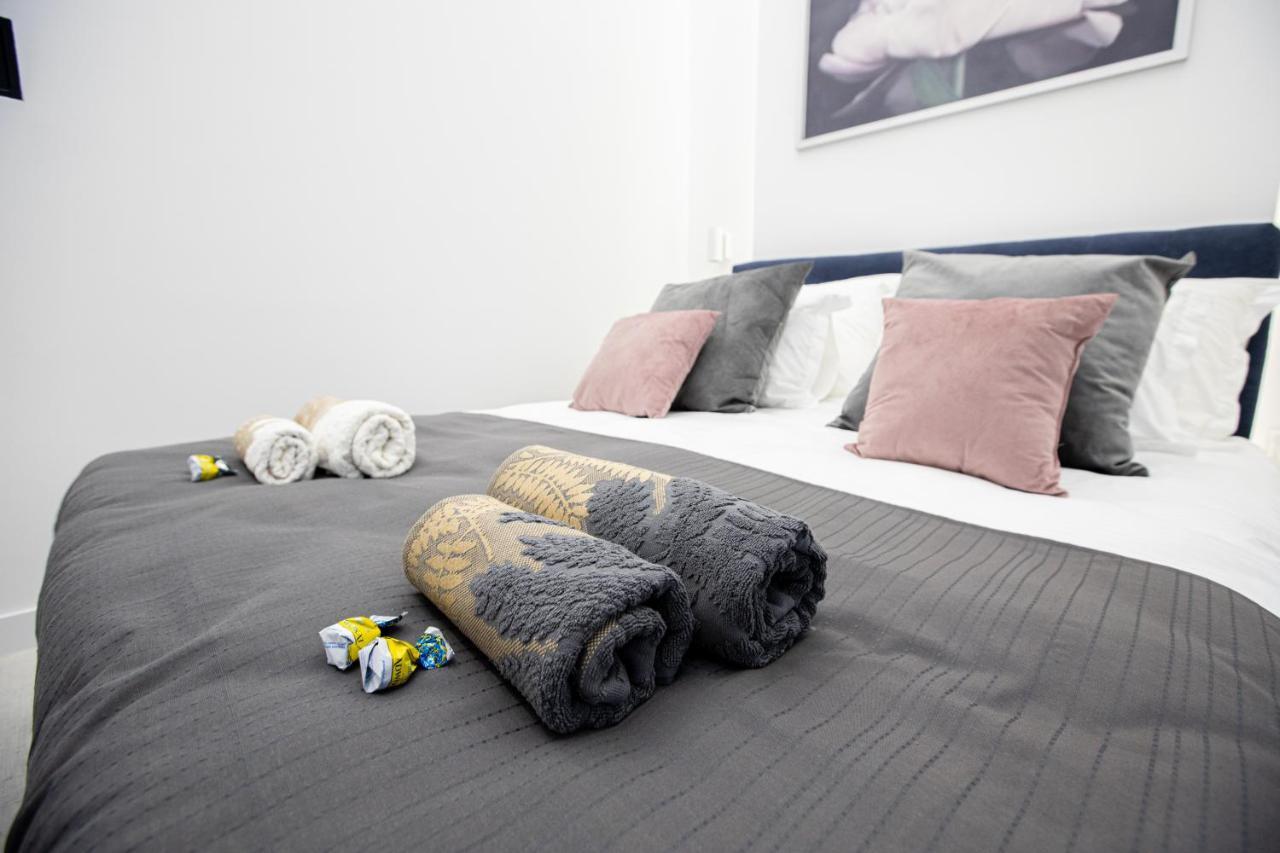 Theatre Square Apartments Novi Sad Bagian luar foto