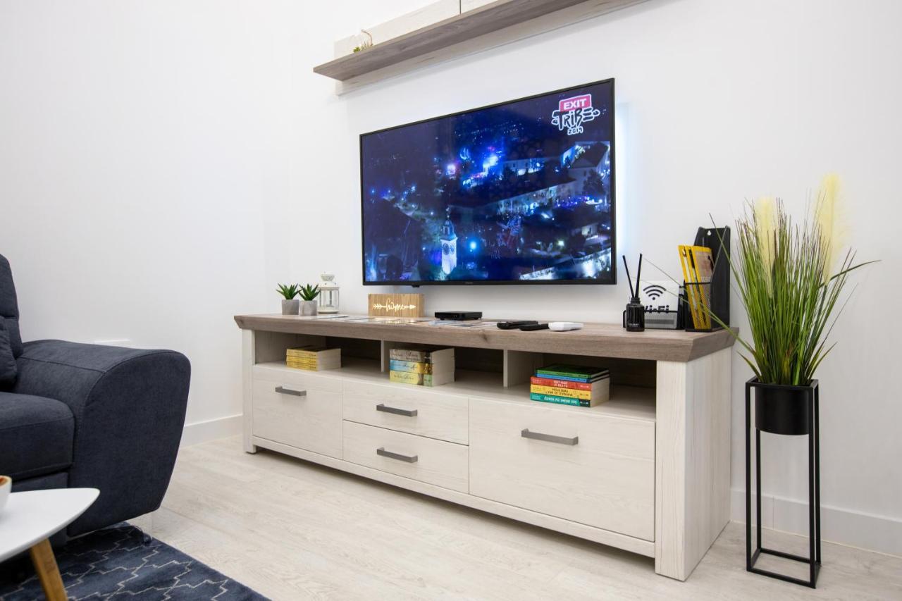 Theatre Square Apartments Novi Sad Bagian luar foto